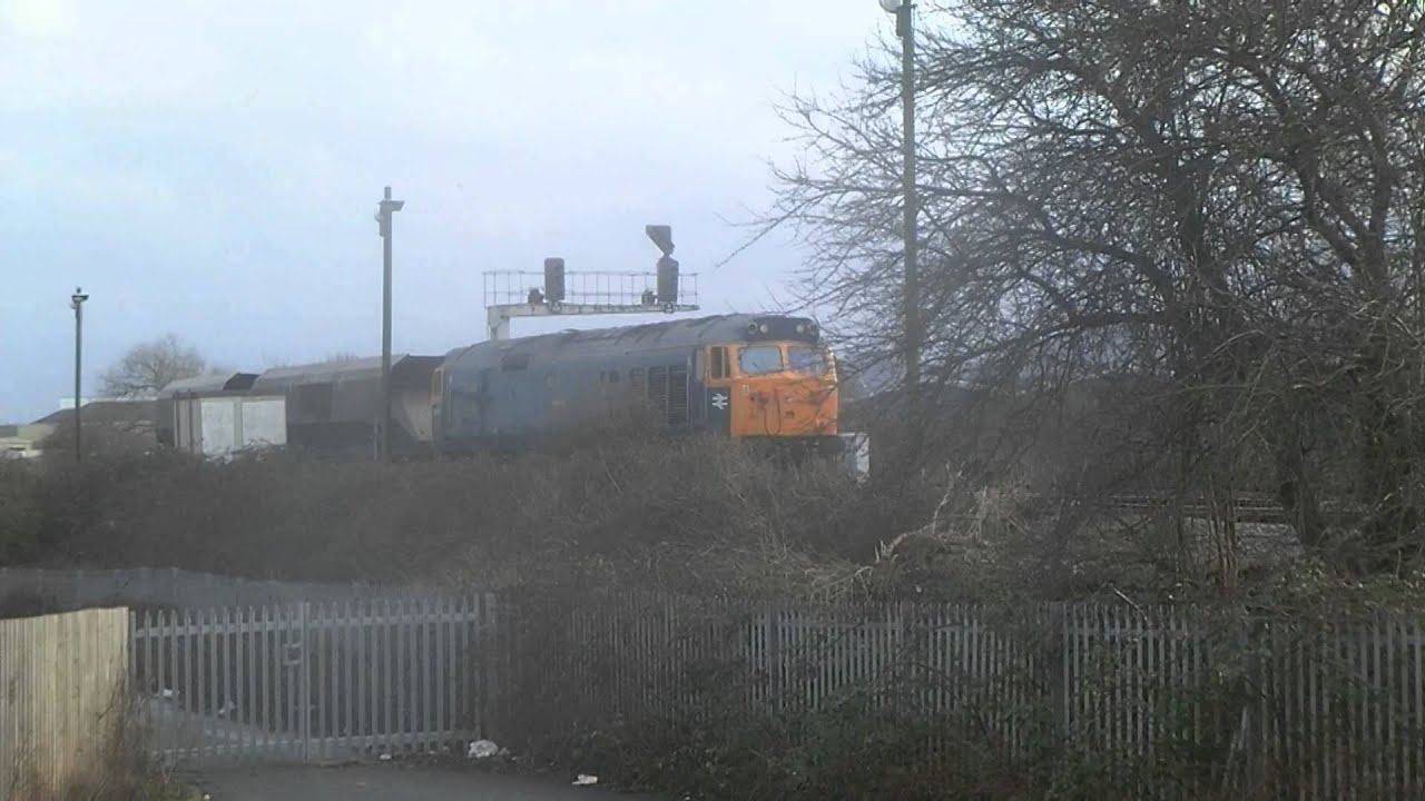 BODEN RAIL 50007 ON 4Z50 AT GLOUCESTER YARD 130215