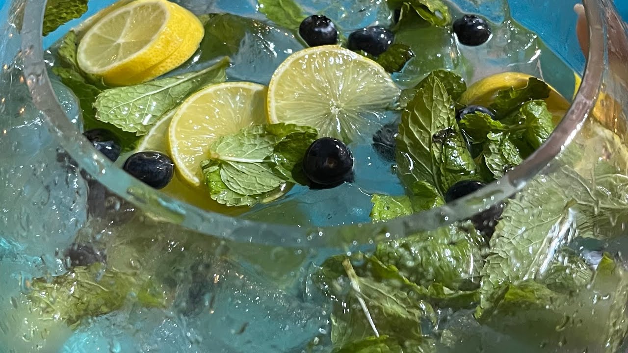 كيف علمت عاملتي على النظافه