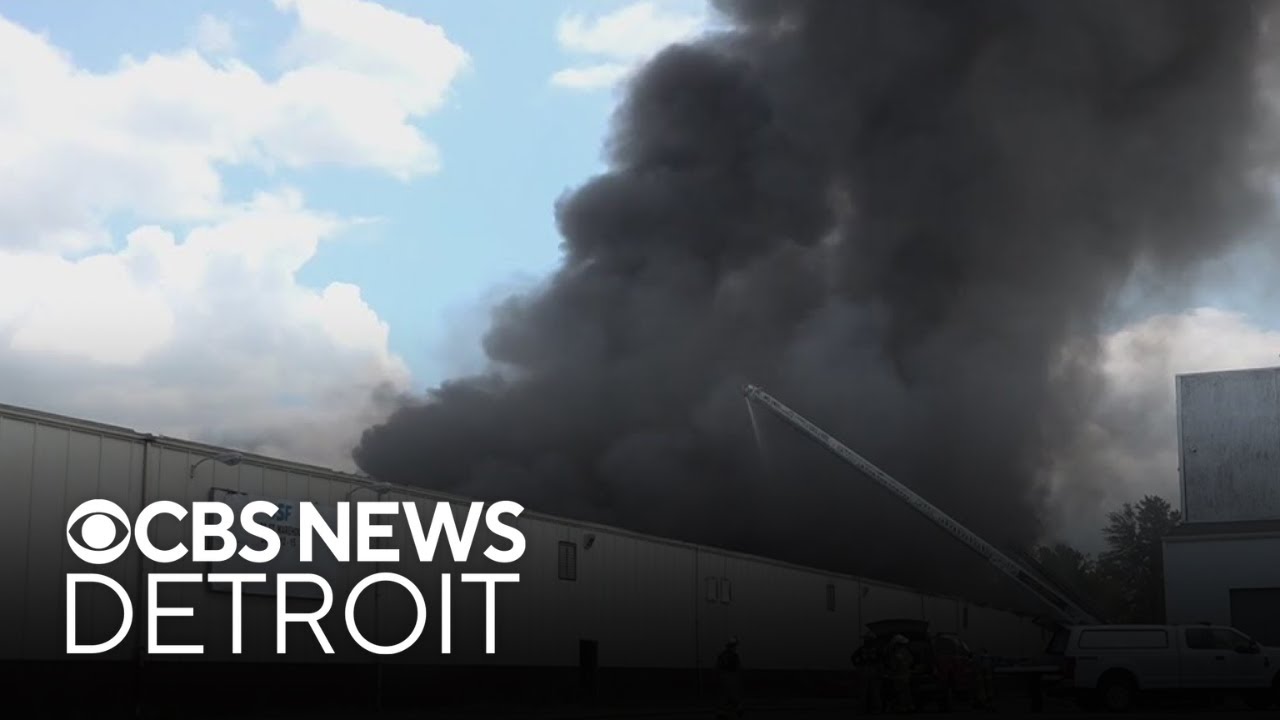 Crews battle large warehouse fire in St. Clair County - YouTube