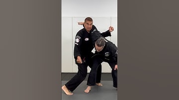 Escape from death Instagram.com/kenpo.official Kenpolessons.com maxdojo.com #kenpokarate