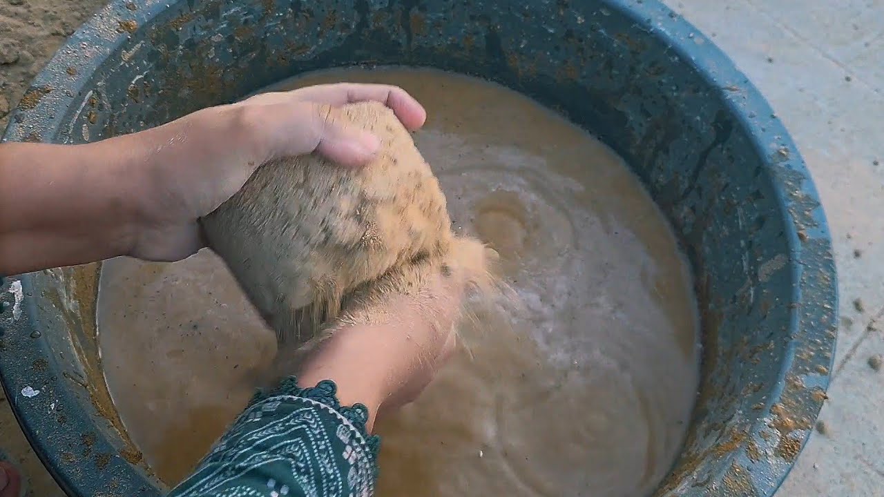 ASMR;;Sand mud water crumbling;; satisfying natural sound 👌 😋 - YouTube