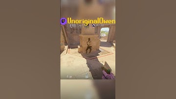 This can only happen in low elo #cs2 #counterstrike #counterstrike2 #csgo #gaming #gameplay