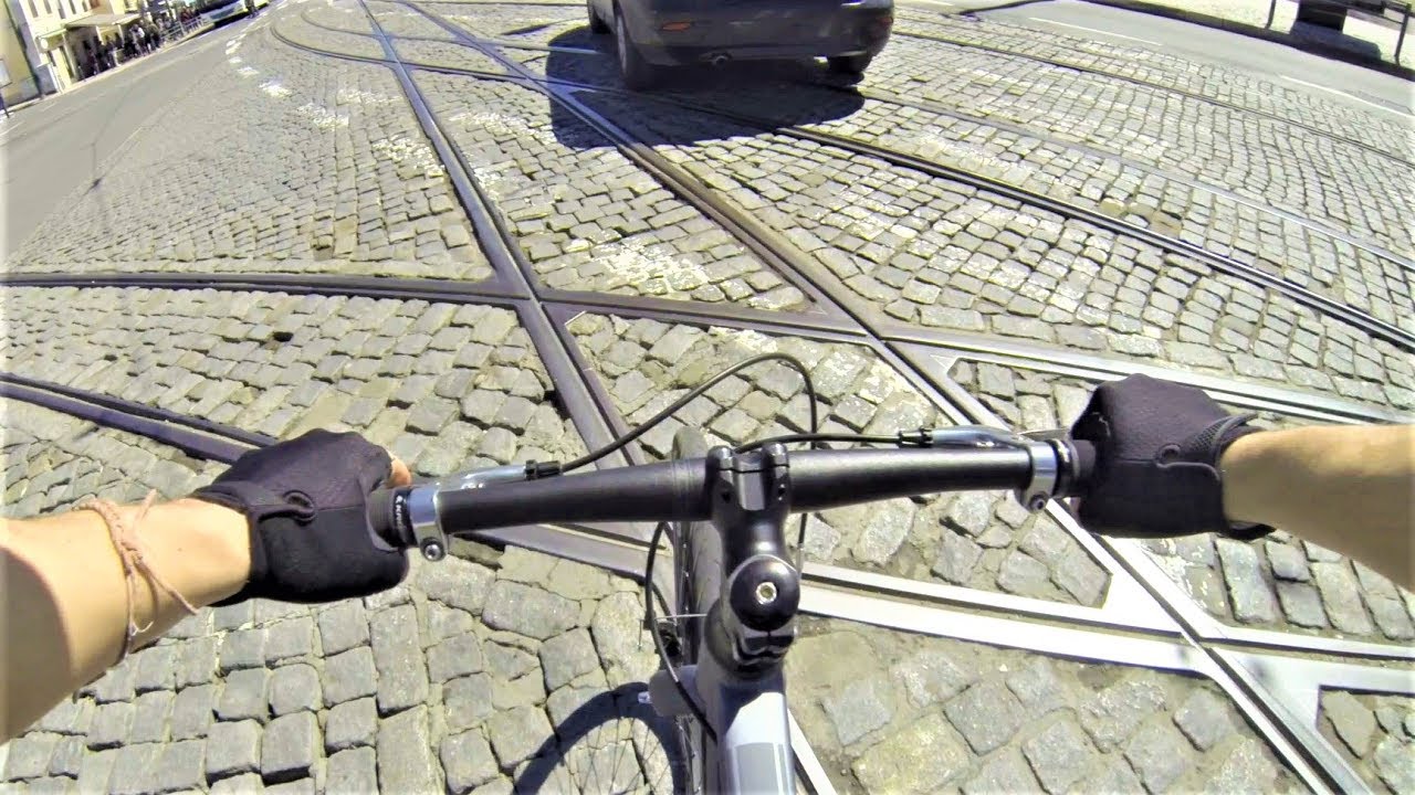 How to Cross a Tram Track YouTube