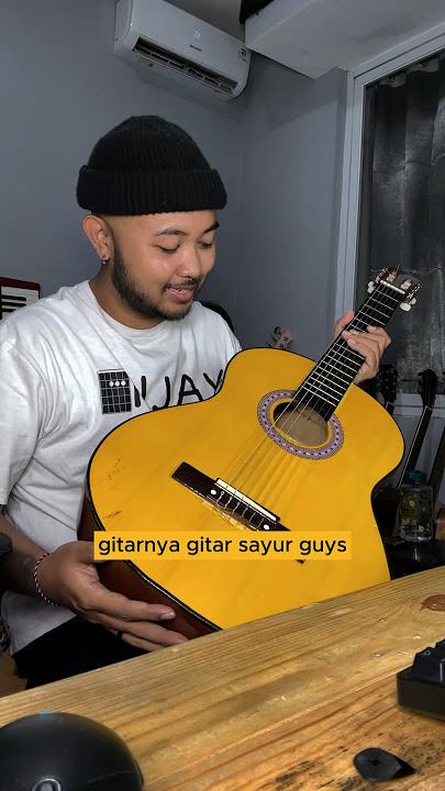 Mainin Lagu Sempurna Andra And The Backbone pake gitar sayur