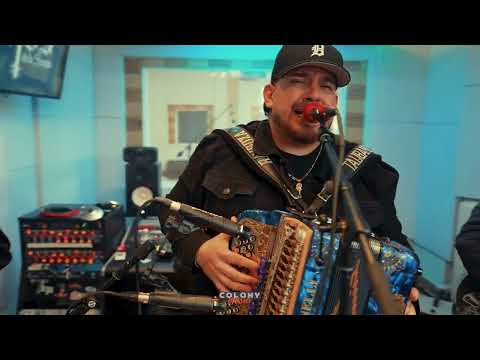 Los Dueños De La Sierra - Preview La Dueñiza, Vol. 1