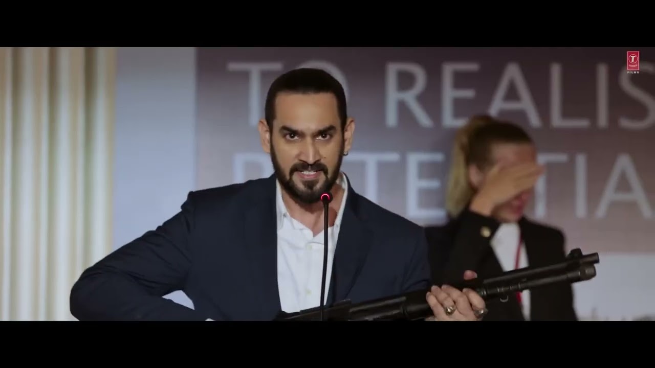 ANIMAL Movie Scene: Ranbir Kapoor Iconic Entry | Killing Jeeja | RanbirK, Anil K, Sandeep, Bhushan K