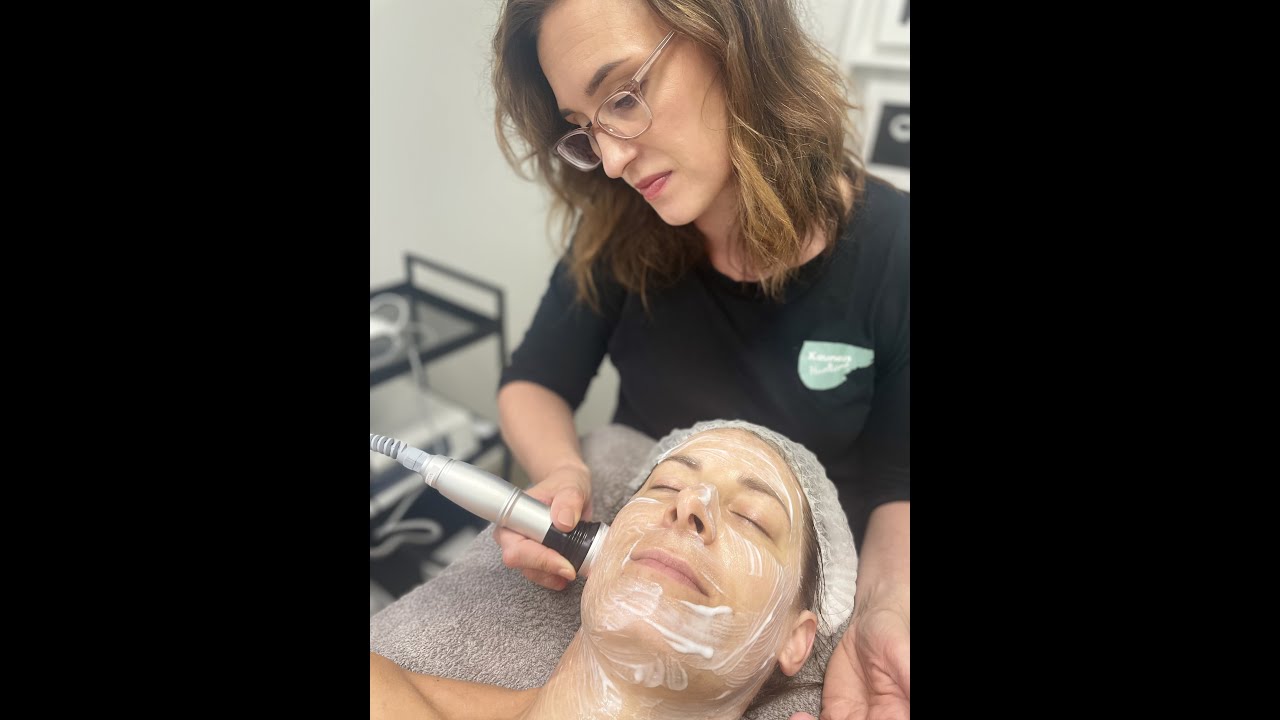 Luxus Dual Injector Pro+ kasvohoito - YouTube