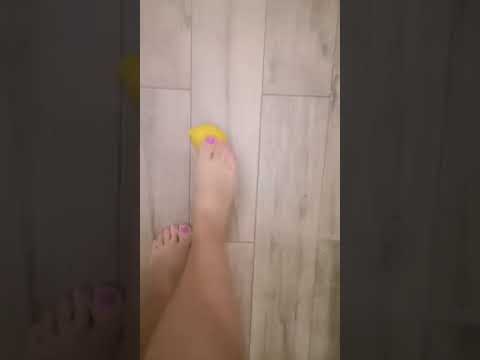 #feet #foot #crushing #stomping #barefoot @milenamilenkovic3294