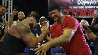 Tiger vs Lion (Arm wrestling between Braun and