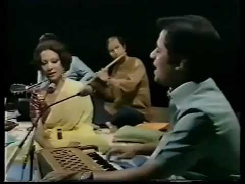 Tujhko Dariyadili Ki Kasam Saaqiya   Live Jagjit Singh  Chitra Singh