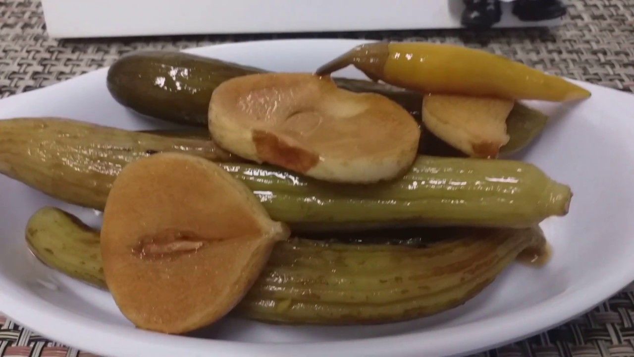 طرشي محشي كرفس وكزبرة وثوم  والطعم لايقاوم 😋😋😋