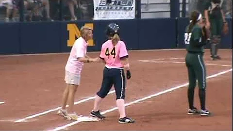 Michigan catcher Caitlin Blanchard 2 RBI single vs...