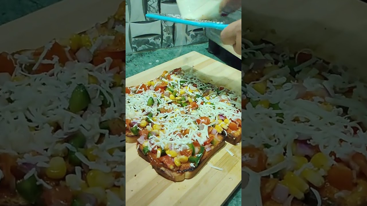 10 मिनट के अंदर तैयार करें ब्रेड पिज़्ज़ा|bread pizza recipe #food #recipe #cooking #foodie #bread 