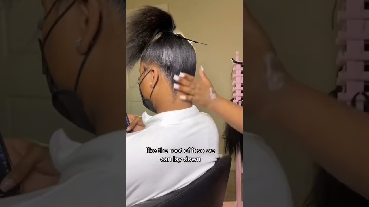 How To Mold A Sleek Ponytail