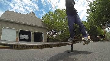 Frontside Boardslide Shuvit out