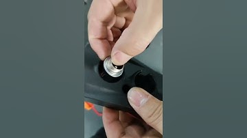 M5 Pro Replace the charging port