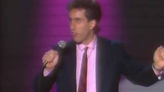 Seinfeld - Washing Machine Is Nightclub For Clothes