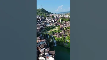 On Our Way To Jishou In Western Hunan We Discovered An Extremely Beautiful Town Built On A Water 