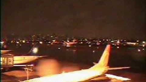 TAM Airlines Flight 3054 crash from survalance cameras (THE ORIGINAL)