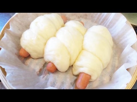 How to Make Super Soft and Moist Chinese Steamed Buns / Milk Bread 蒸香肠卷麵包