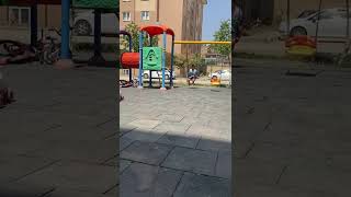 Çekirge 1 Zıplar 2 Zıplar :)