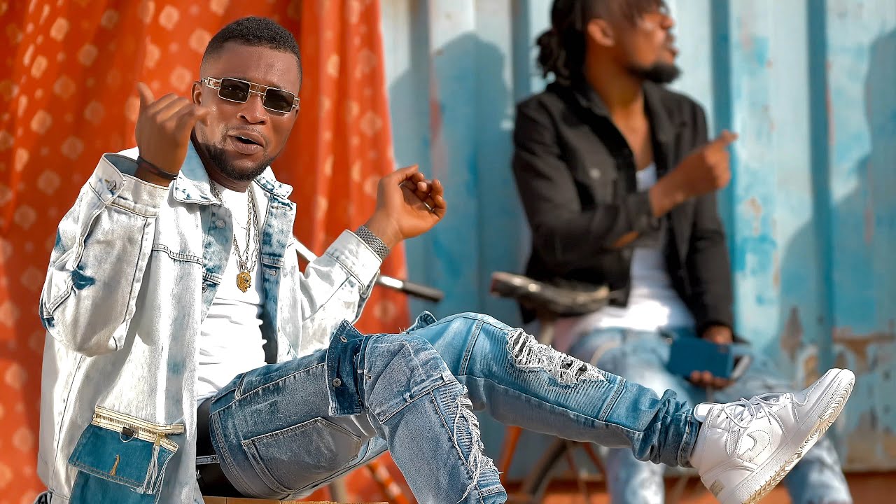 AfroGee - Homie (Official Music Video) .Dir by Toli Master adlı videoyu YouTube'da izle AfroGee - Homie (Official Music Video) .Dir by Toli Master adlı videoyu YouTube'da izle