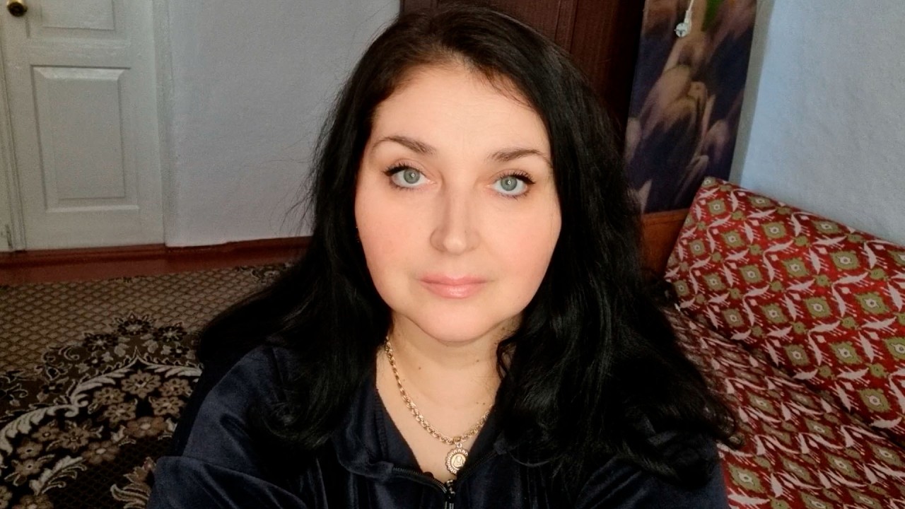 ВРЕМЯ ЛЕТИТ, НИКОГО НЕ ЩАДИТ. РУМЯНЫЕ ОЛАДЬИ.