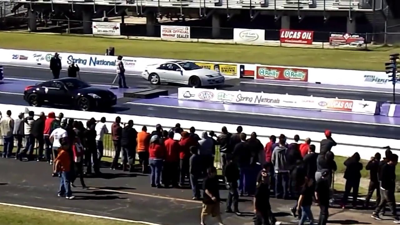 Nissan 300zx twin turbo vs mustang #9