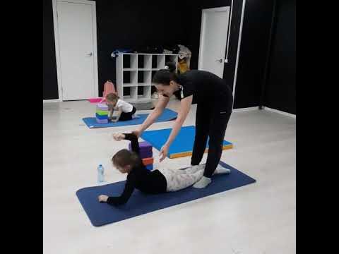 Растяжка спины. - YouTube
