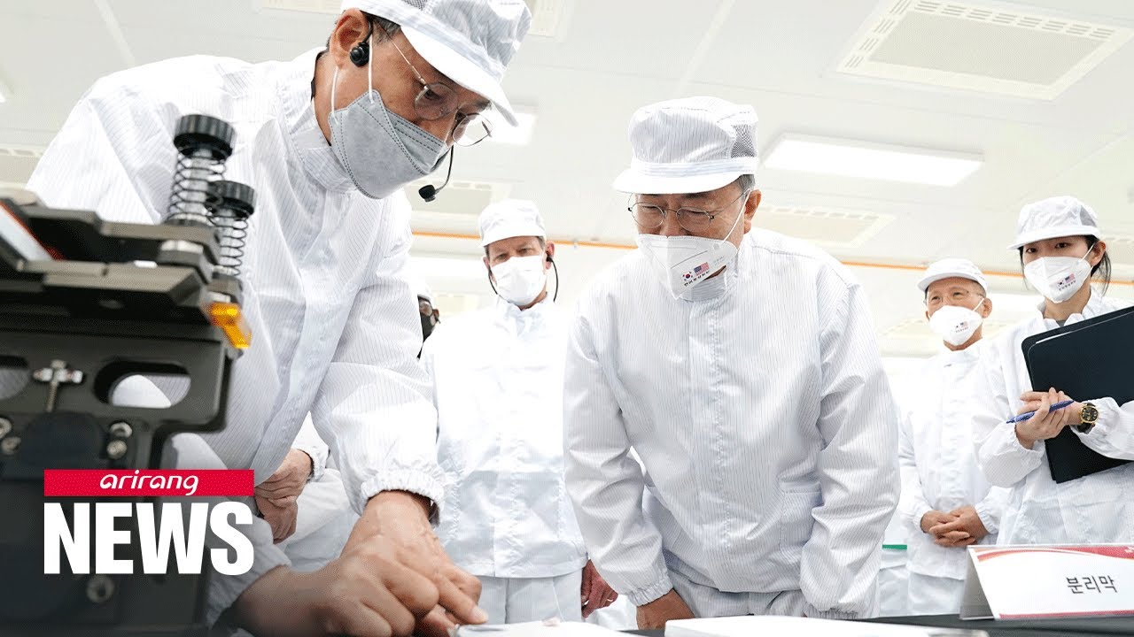 President Moon visits SK battery plant under construction in U.S.