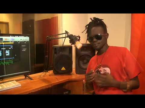 Young Patcheko Hommage Au Colonel Papy Alege Clip Officiel