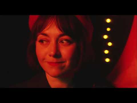 Beth Keeping - I'm not looking for a friend [Short Film]