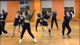Danna Paola Greeicy Mala Fama remix/zumba/dance fitness