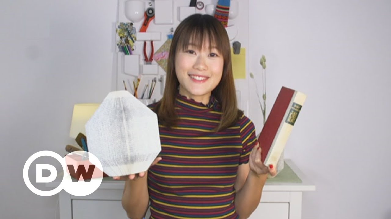 DIY: Eine Papiervase aus Buchseiten | DW Deutsch