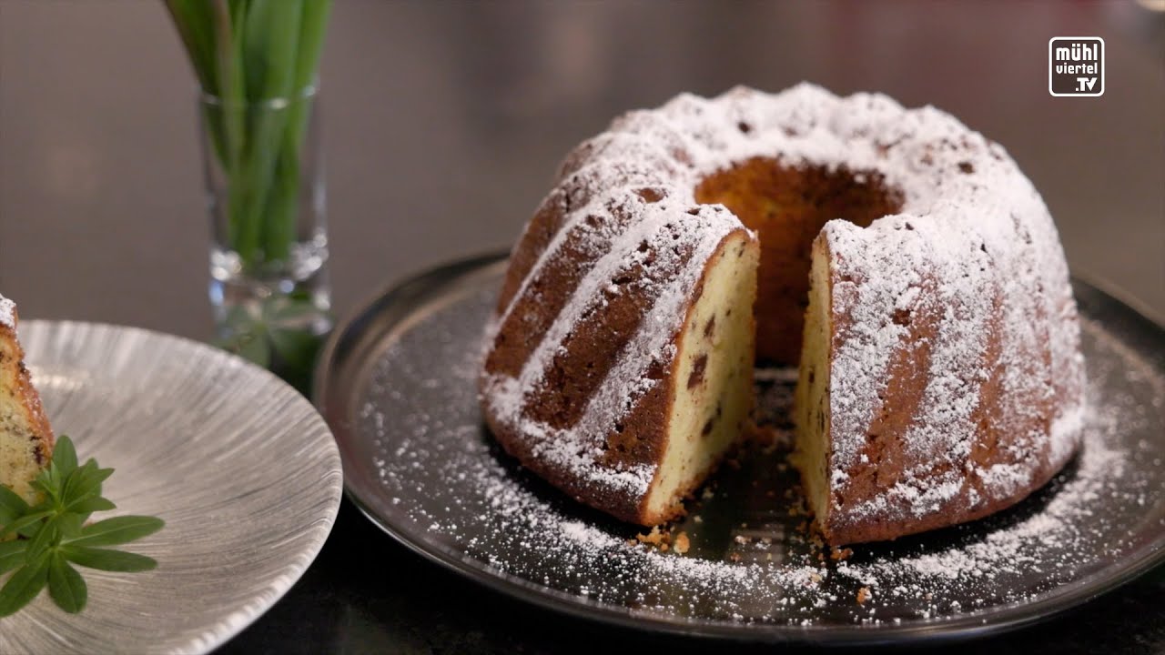 Kochen mit Elfriede: „Topfenguglhupf“