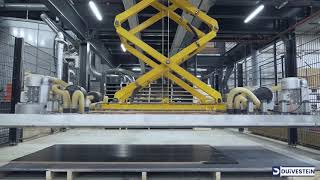 Automatisch platenmagazijn op een verdiepingsvloer