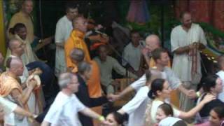 HH Sivarama Swami Vyasa Puja 2009 morning kirtan leaded by HH Sivarama Swami Part 2.