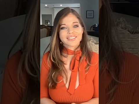 Donna D’Errico reveals No. 1 OnlyFans request from subscribers - The