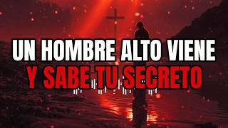 🚨 Elegido: Un Hombre Alto Ya Viene Hacia Ti… Y Sabe Algo que Nadie Más Sabe