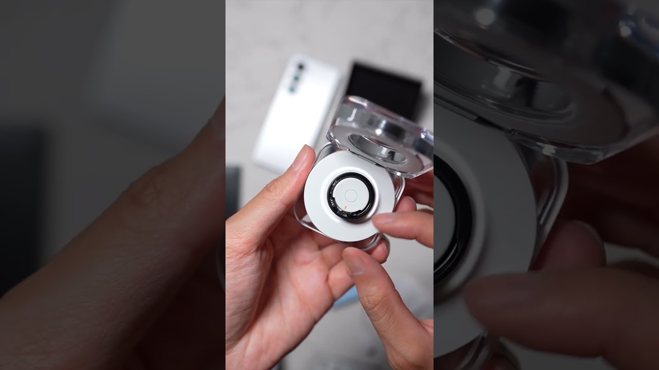 Unboxing the Galaxy Ring in Titanium Black and connecting it to the Galaxy Z Fold6