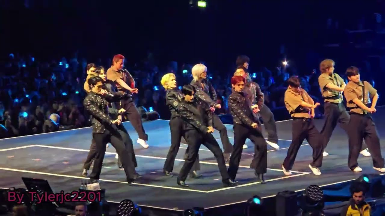 2025 ATEEZ WORLD TOUR [MANCHESTER] SAY MY NAME + WIN  [FAN CAM]