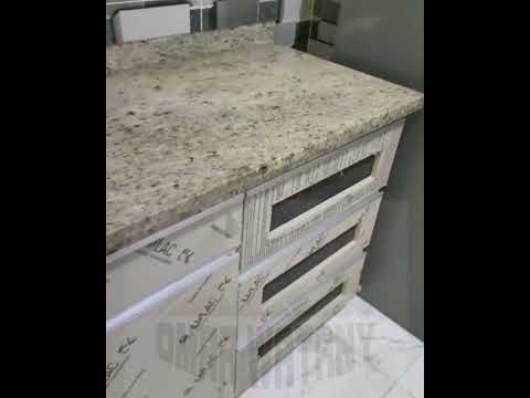 هو مفيش جرانيت بيج او الوانه فاتحة اكتر سؤال بنتسأل عليه رخام وجرانيت عمر وطني