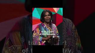 CeCe Winans give thanks for being Artist of the Year #shorts