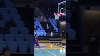 Celebrity Nikki #30 Buckets Profile