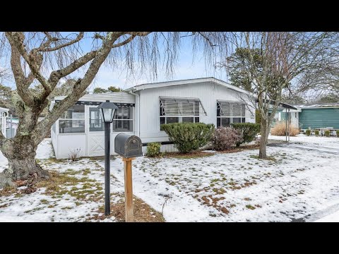525-183 Riverleigh Ave, Riverhead, NY home video tour