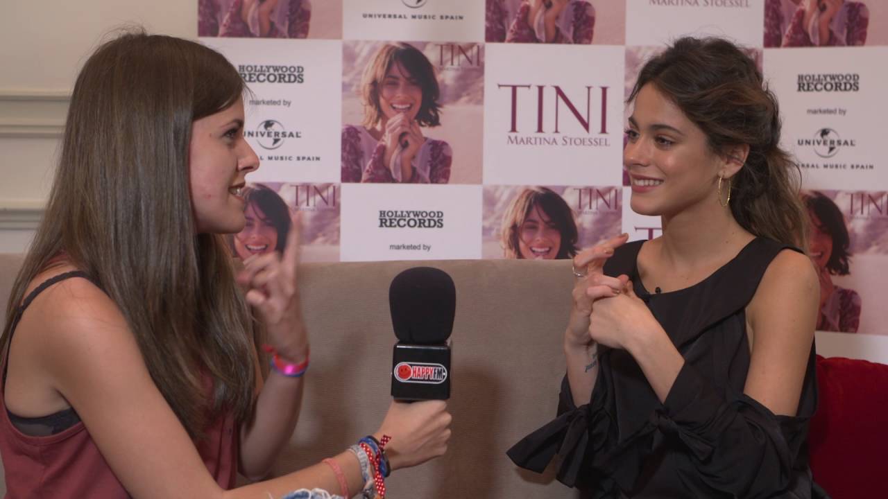 ENTREVISTA A TINI STOESSEL EN HAPPY FM