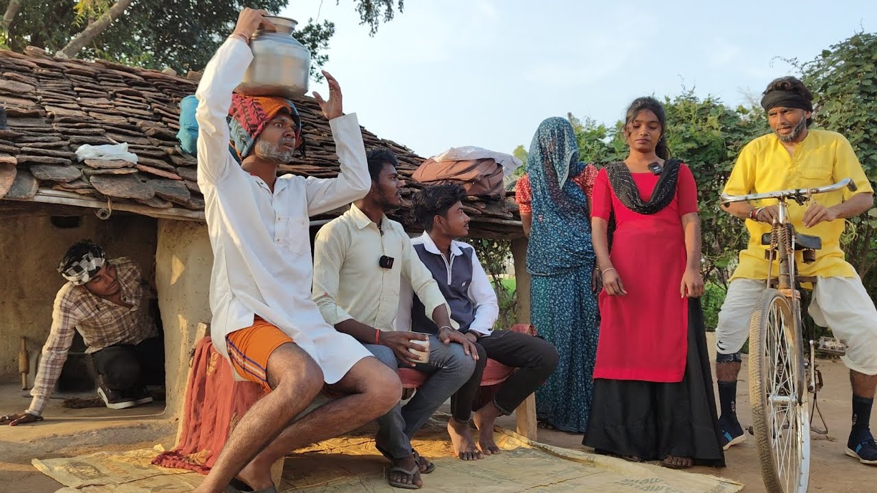 गजब की जोड़ी बुंदेली मोड़ा मोड़ी - Bundeli Comedy || Bundeli film || Lakhan Bhaiya Comedy 