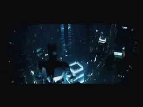 'The Dark Knight' review by Michael Phillips