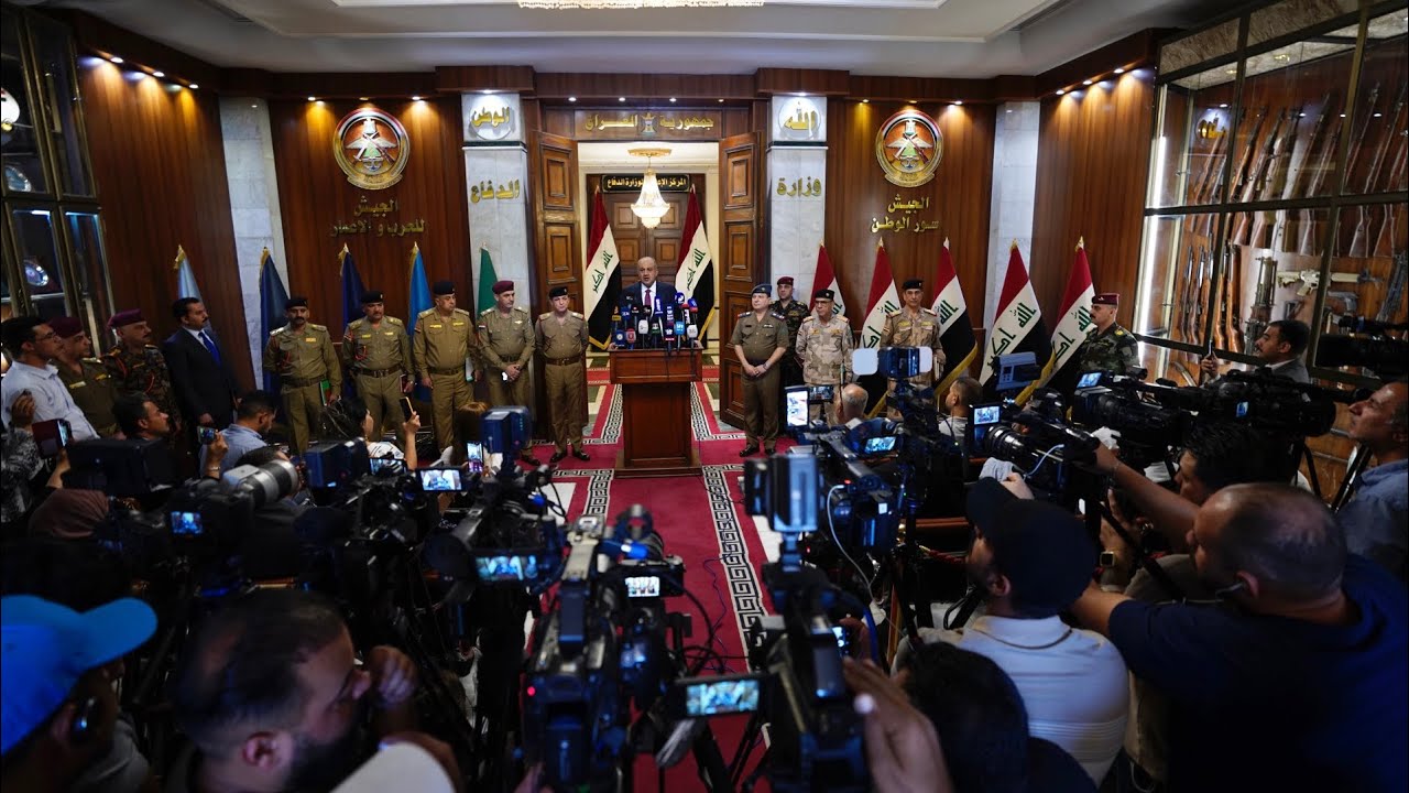 المؤتمر الصحافي لوزير الدفاع السيد ثابت محمد العباسي بشأن آلية عودة المفسوخة عقودهم.