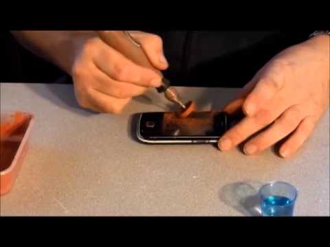 How to remove scratches from phone screen